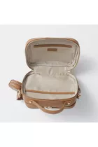 Torebka crossbody Vera Caramel od Joissy pusta w środku od zamka pierwszego