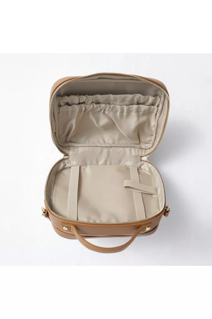 Model torebka crossbody Vera od Joissy pusta w środku od zamka drugiego