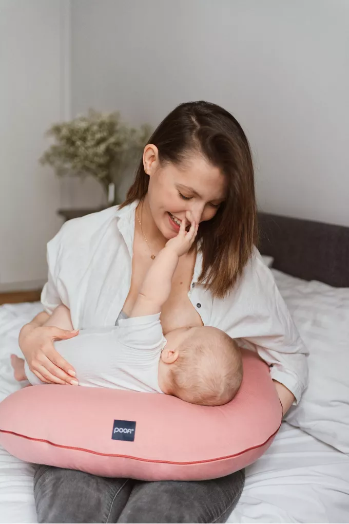 POOFI Poduszka do karmienia Organic kolor: herbaciana róża