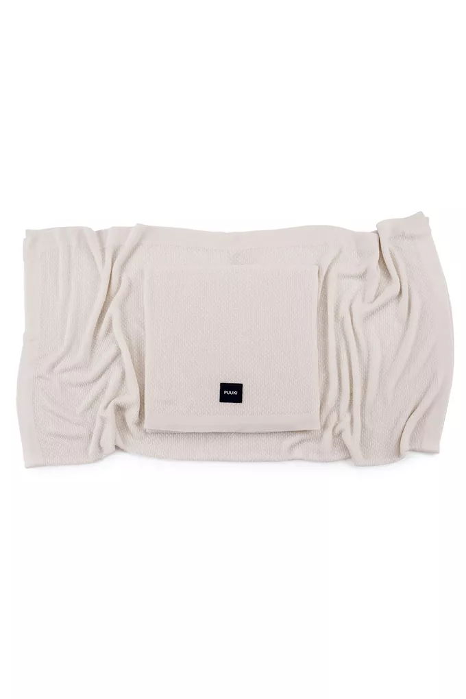 Lekki kocyk bambusowy PUUKI (Poofi) mgiełka 85x85 kolor: cappuccino
